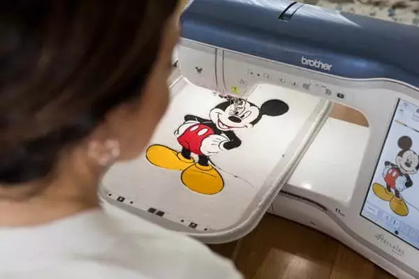 xj1 725 Built In Embroidery Designs Plus Disney Copy1 xj1 725 Built In Embroidery Designs Plus Disney Copy1