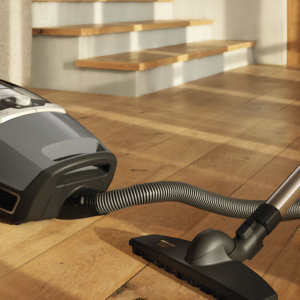 Screenshot 2026 03 14 at 09 17 30 Miele Blizzard CX1 PureSuction PowerLine Graphite grey