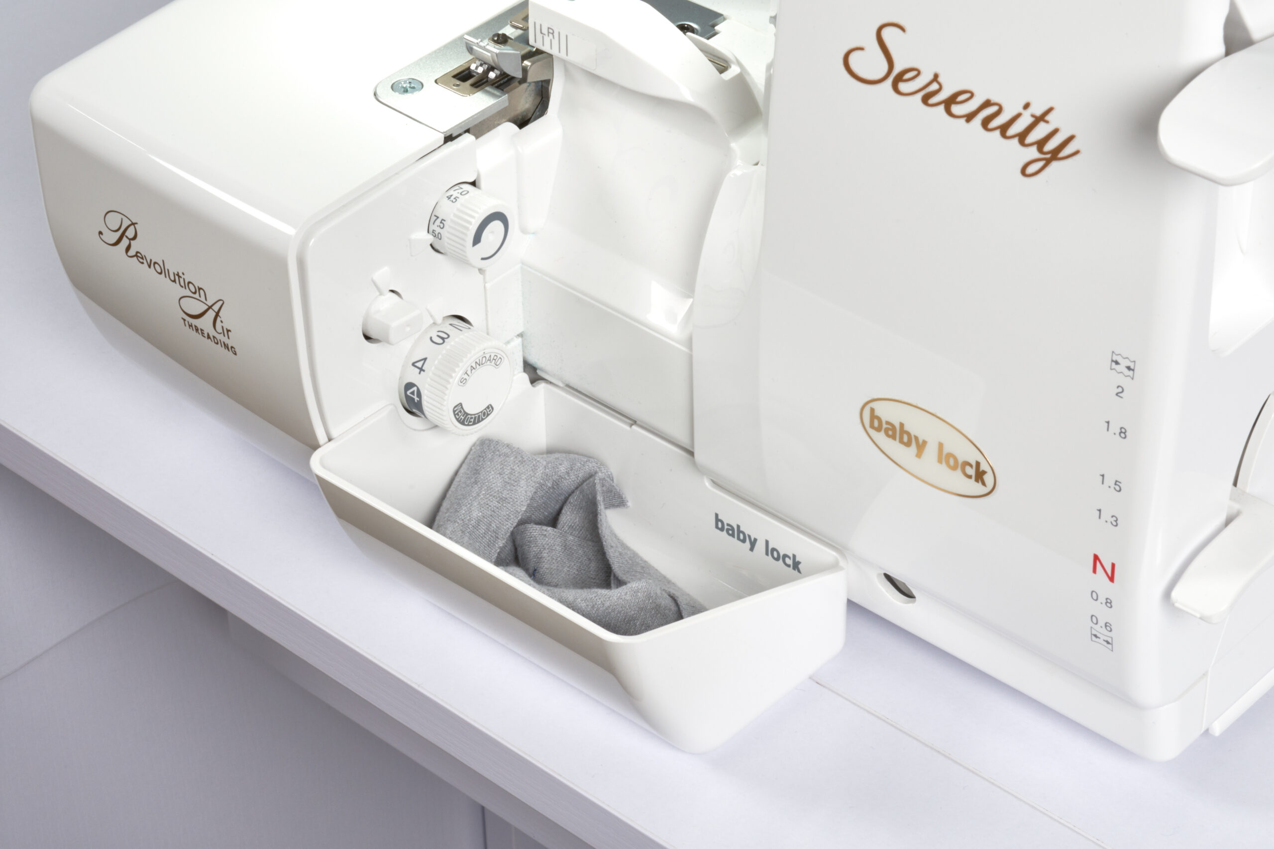 BL Serenit Trim Bin